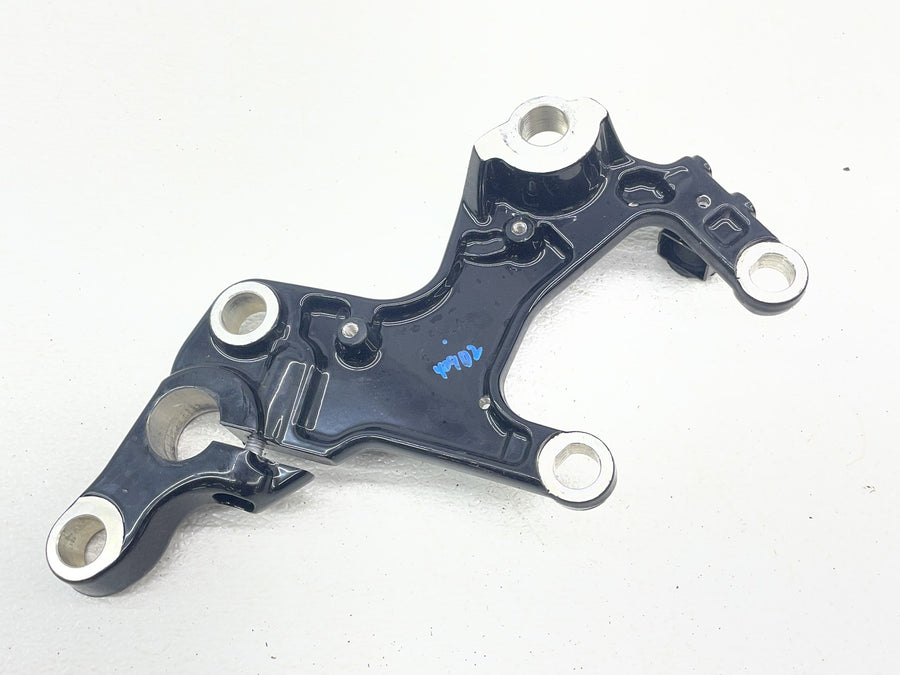 23-25 HARLEY-DAVIDSON NIGHTSTER RH975S LEFT RIGHT  FRAME COVER SUPPORT BRACKETS