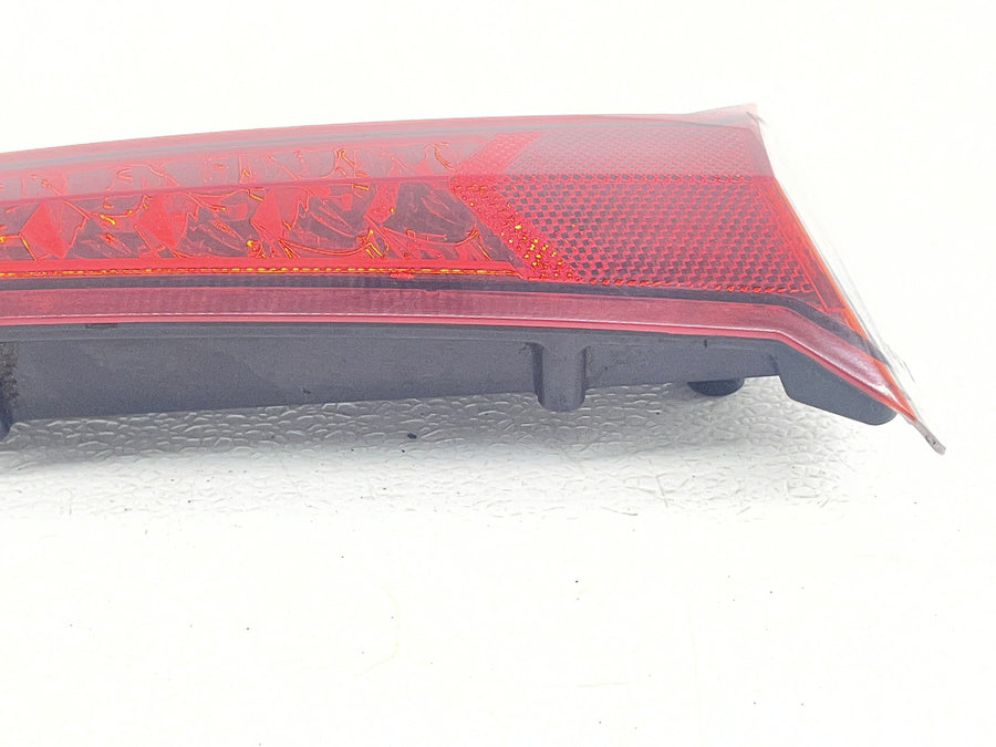 12-17 VICTORY CROSS COUNTRY TOUR TAILLIGHT REAR TAIL BRAKE LIGHT NICE