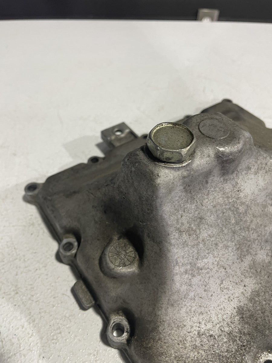 00-03 SUZUKI GSXR750 ENGINE MOTOR BOTTOM OIL PAN COVER 11511-35F01