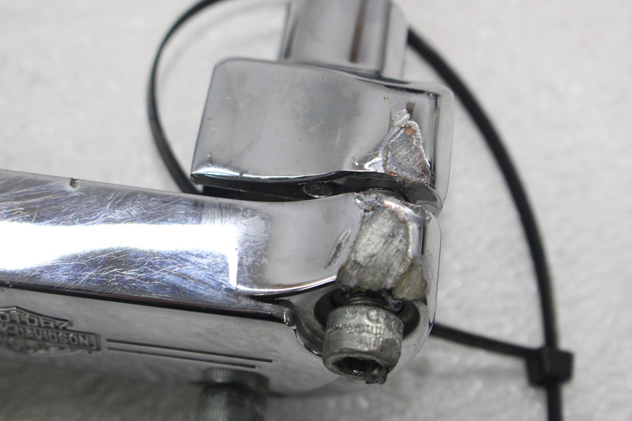 06-11 HARLEY-DAVIDSON DYNA STREET BOB FXDB HANDLEBAR RISERS