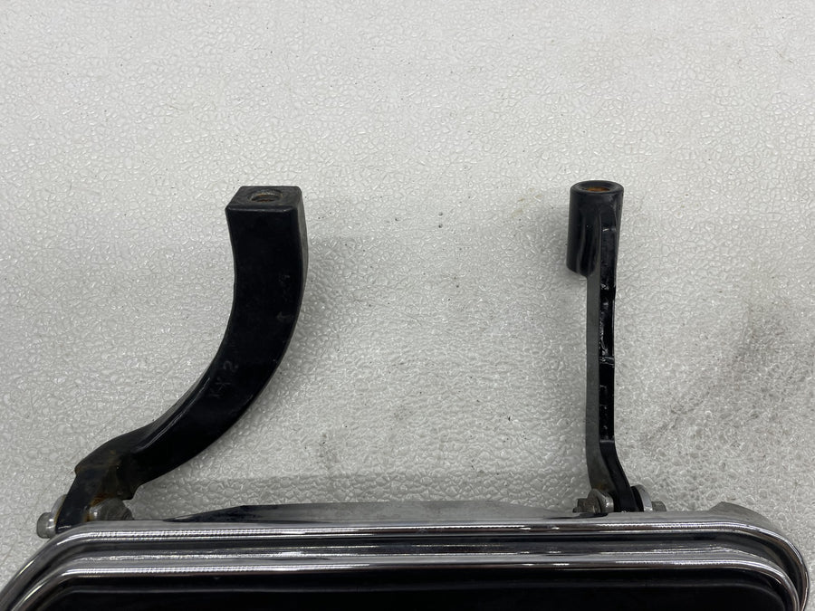07-11 HARLEY-DAVIDSON STREET GLIDE FLHX FRONT FLOORBOARDS FOOT RESTS SET PAIR
