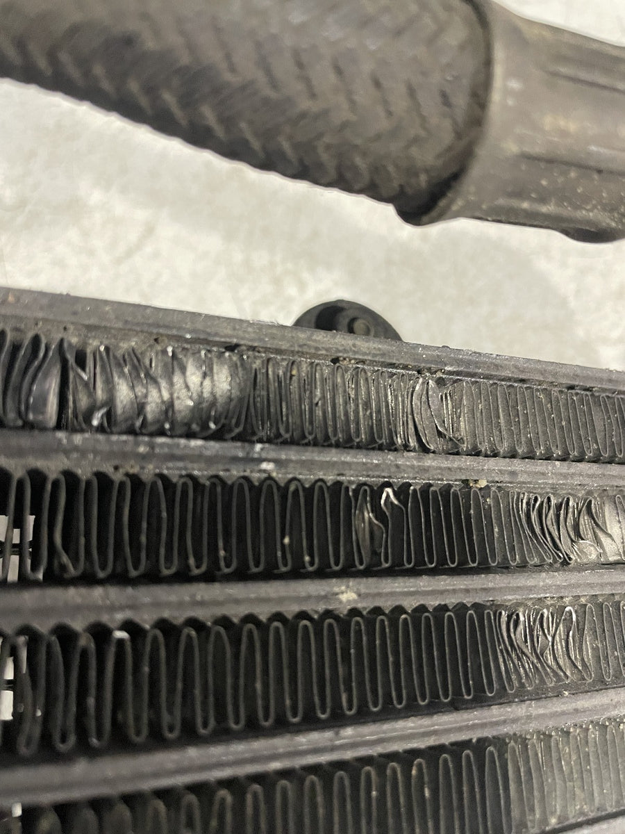 03-09 SUZUKI SV650 ENGINE MOTOR OIL COOLER