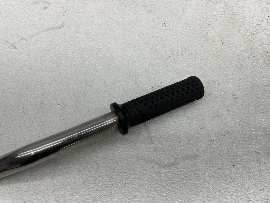 06-07 HARLEY-DAVIDSON STREET ROD VRSCR HANDLEBARS HANDLE BARS