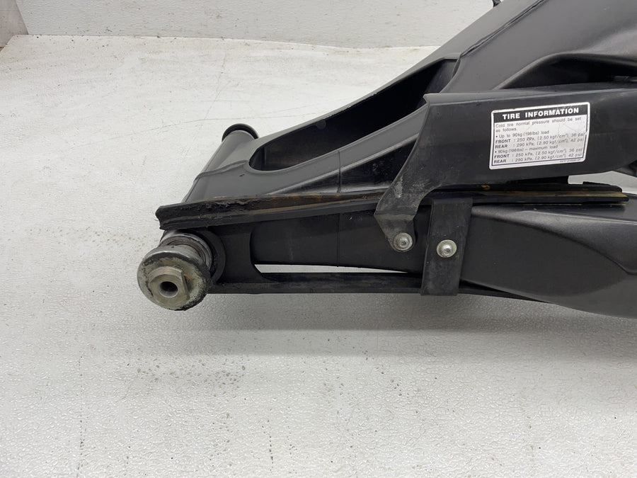 06-15 YAMAHA FZ1 REAR SWINGARM BACK SUSPENSION SWING ARM