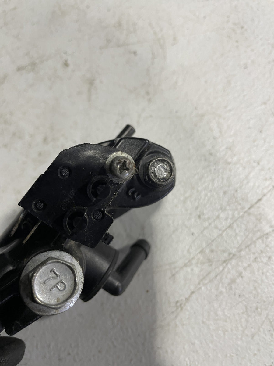 06-07 SUZUKI GSXR750 FRONT BRAKE MASTER CYLINDER 59600-47H10