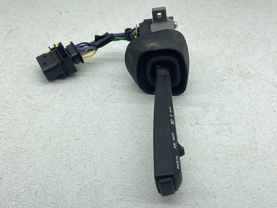 19 POLARIS SLINGSHOT SL LEFT CONTROL SWITCH HEADLIGHT TURN SIGNAL STOCK LEVER