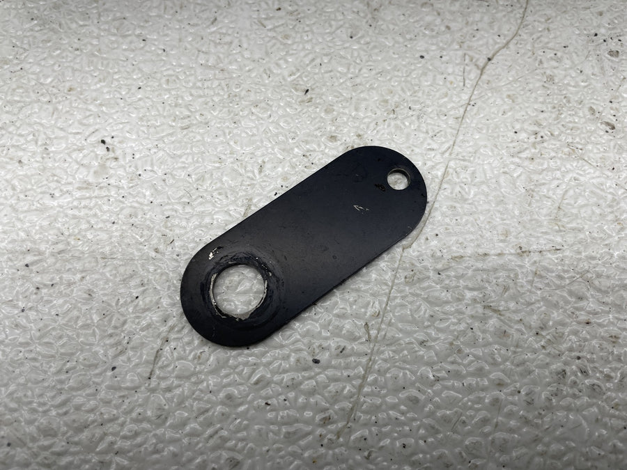 06-07 HARLEY-DAVIDSON STREET ROD VRSCR EXHAUST PIPE BRACKET MOUNT