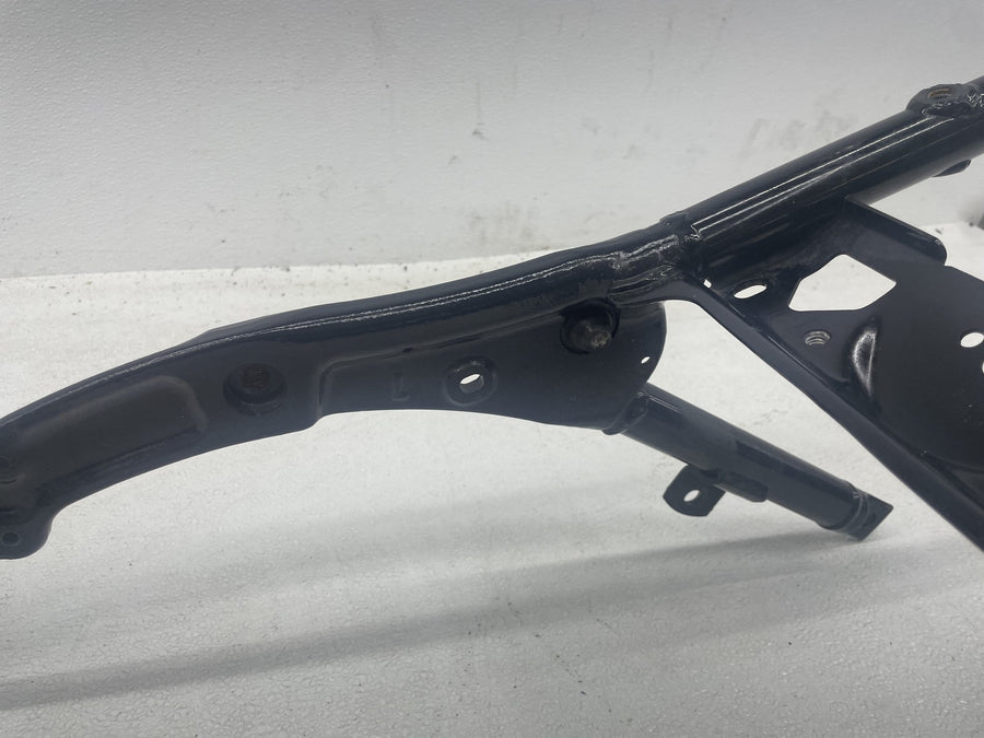 07-11 HARLEY-DAVIDSON ELECTRA GLIDE CLASSIC FLHTC REAR BACK FENDER SUPPORT FRAME