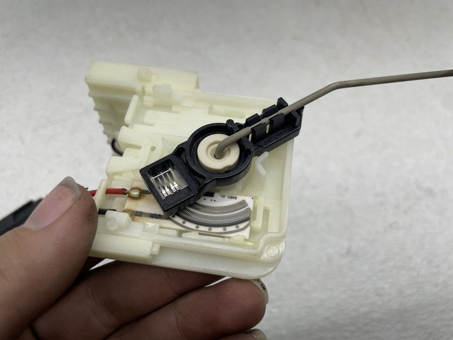12-17 HARLEY-DAVIDSON DYNA LOW RIDER FXDL FLOAT FUEL PETROL LEVEL SENDING UNIT