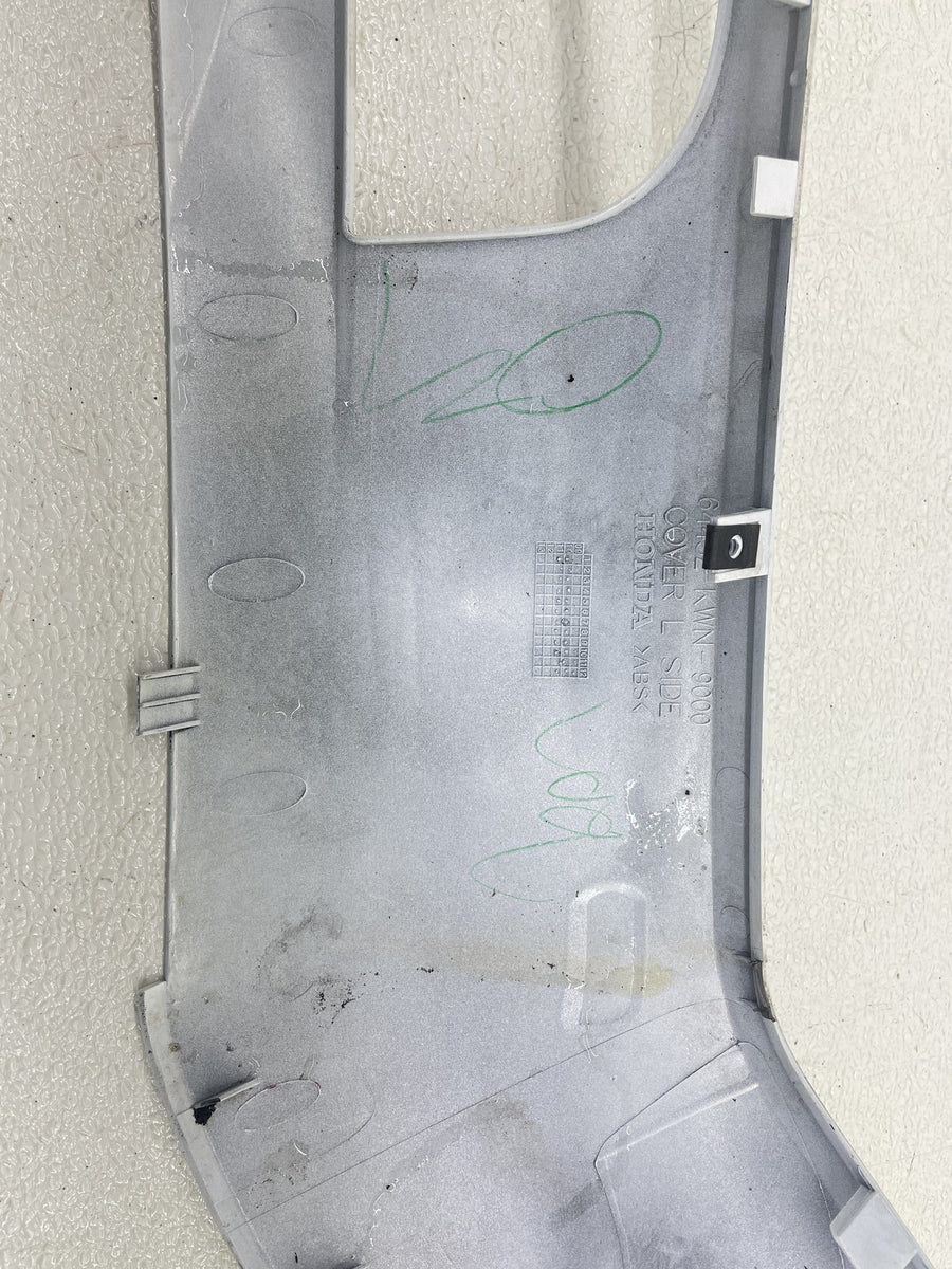 2011 HONDA PCX125 LEFT SIDE COVER FAIRING COWL 64432-kwn-9000
