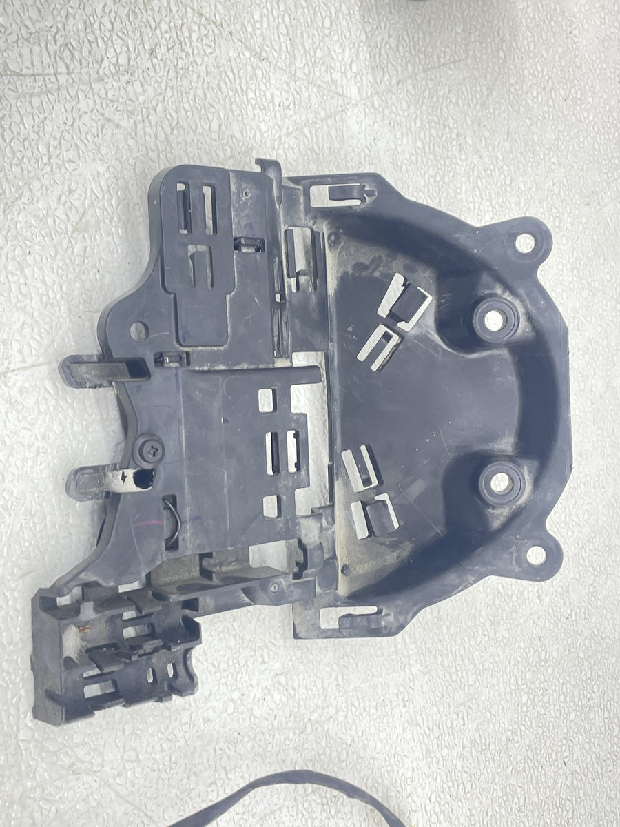 25-26 HARLEY-DAVIDSON NIGHTSTER RH975 PARTS HARDWARE FILTER COVER CUSH HORN