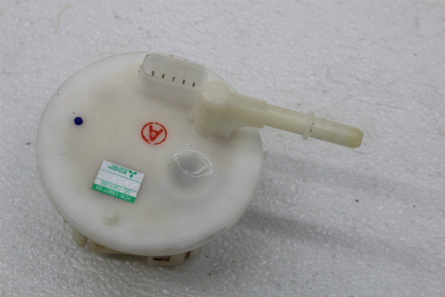 15-19 YAMAHA YZF R1 GAS FUEL PUMP HOUSING BASE