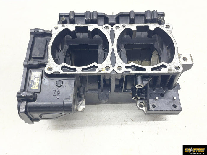 00-01 YAMAHA WAVERUNNER XL800 ENGINE MOTOR CRANKCASE CRANK CASES BLOCK