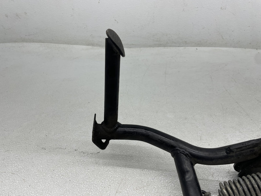 06-15 YAMAHA FZ1 CENTER MAIN STAND