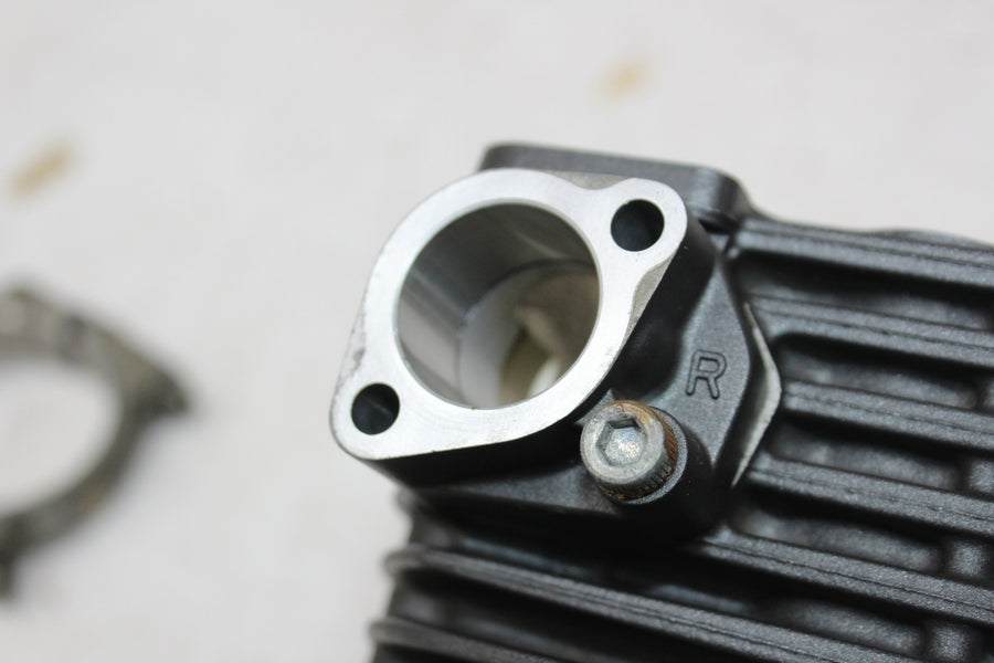 2007 YAMAHA V STAR 1300 XVS1300A ENGINE TOP END CYLINDER HEAD W/PISTON