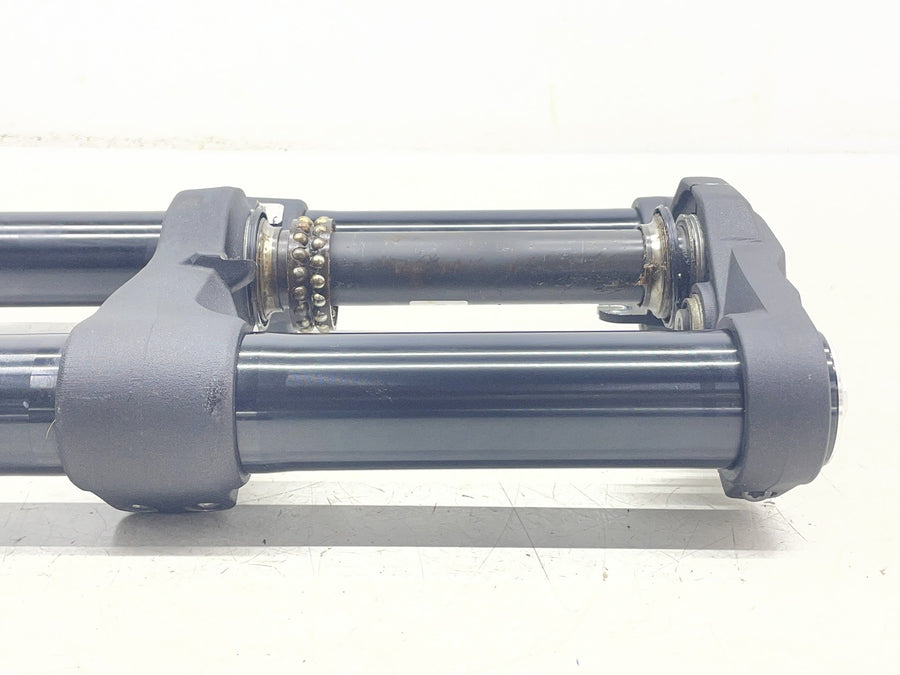 15-18 DUCATI SCRAMBLER 800 FRONT END FORKS SUSPENSION TRIPLE TREE STRAIGHT