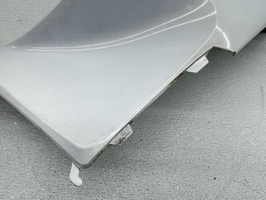 2011 HONDA PCX125 RIGHT FRONT COVER FAIRING COWL PANEL 64501-KWN-9000