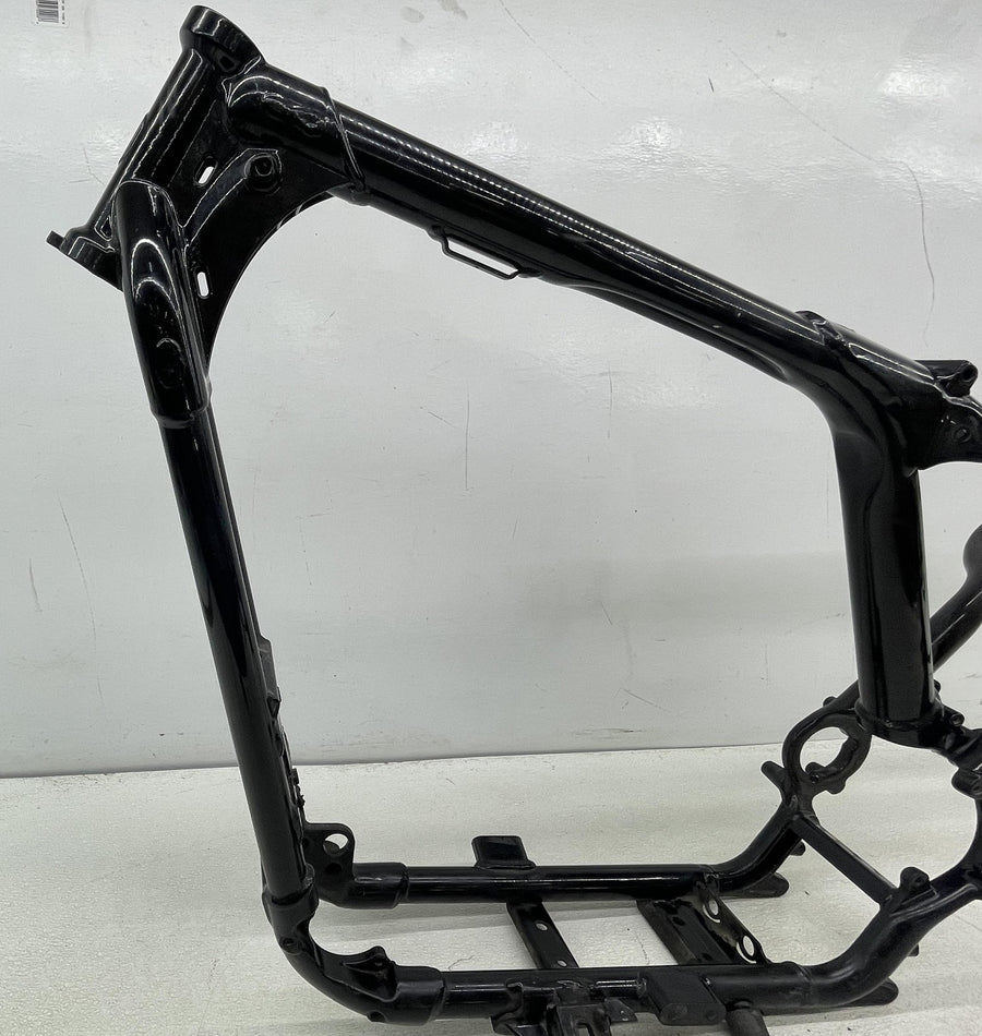 21-22 HARLEY-DAVIDSON IRON 883 XL883N FRAME CHASSI STPSS 38 STRAIGHT NICE