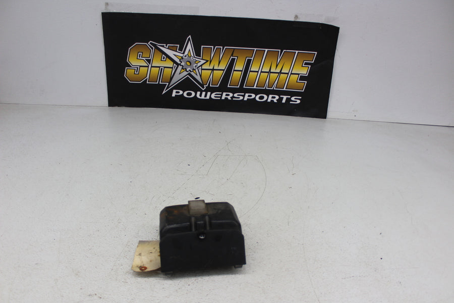 83 SUZUKI GS550ES REAR BACK STORAGE BOX
