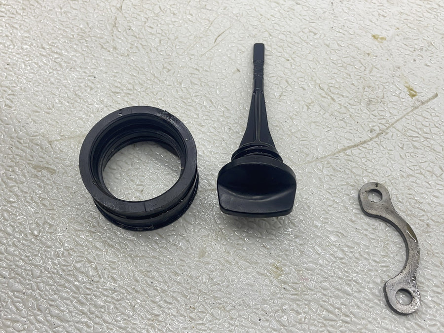83 HONDA SHADOW 750 VT750 ENGINE MOTOR PARTS HARDWARE GUIDES BOLTS