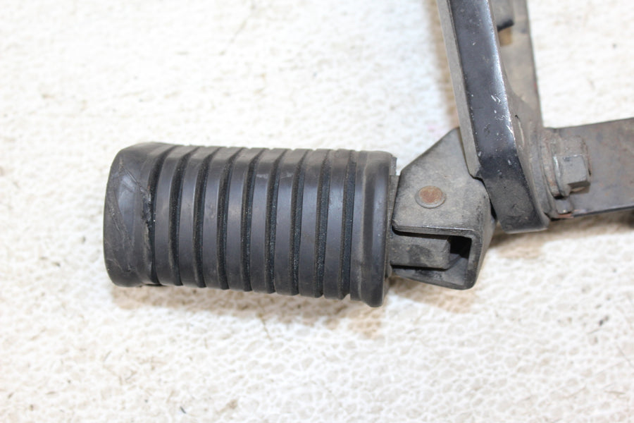 82 KAWASAKI KZ550H FRONT FOOT RESTS PEGS STEPS SET PAIR