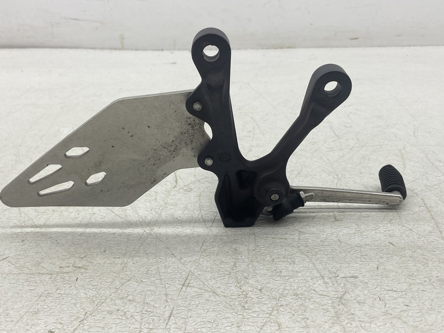 19-23 KAWASAKI NINJA ZX6R ZX636 LEFT REARSET REAR SET FOOT PEG W SHIFTER