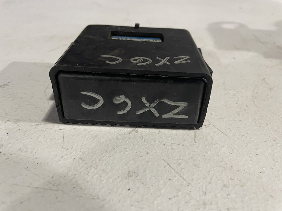 1997 KAWASAKI NINJA 600R ZX600C OEM ECU CDI ECM COMPUTER MODULE BOX