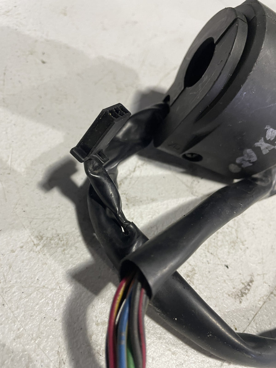 06-08 KAWASAKI NINJA 650 EX650 RIGHT CONTROL KILL OFF START SIGNAL SWITCH
