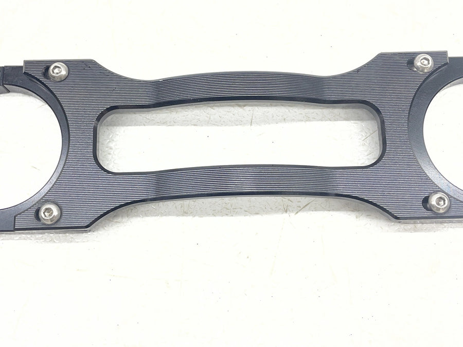 07-09 HARLEY-DAVIDSON SOFTAIL NIGHT TRAIN FXSTB FRONT FORK BRACE MOUNT BRACKET