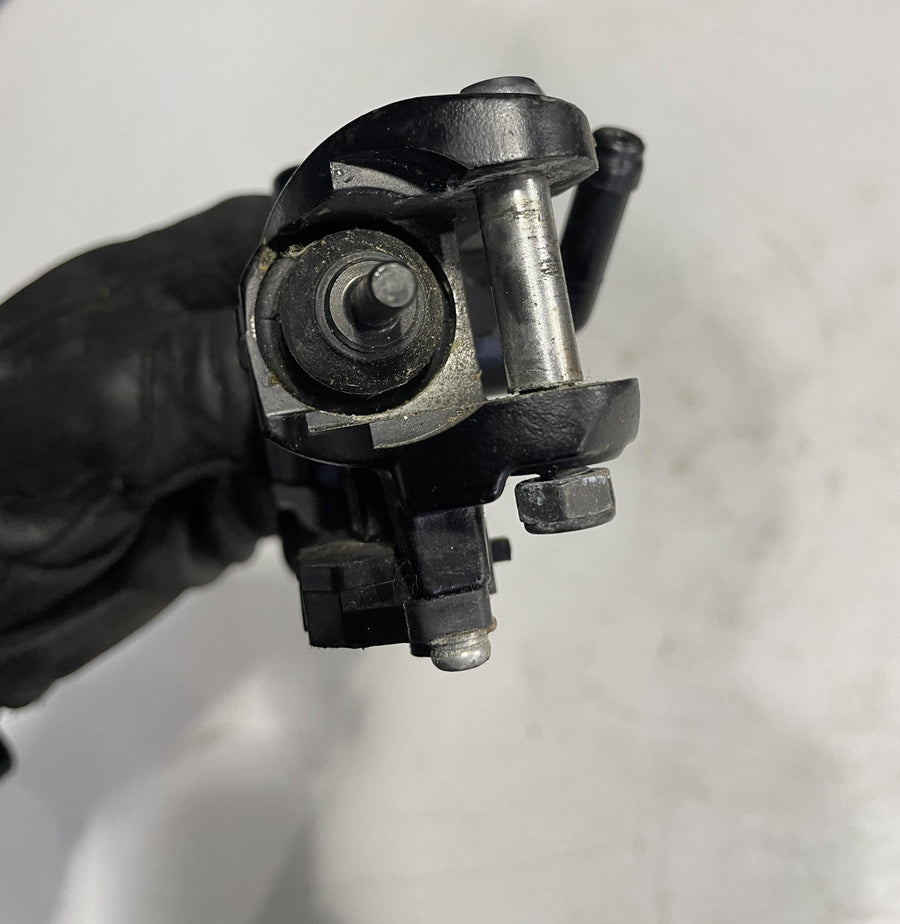 06-07 SUZUKI GSXR750 FRONT BRAKE MASTER CYLINDER 59600-47H10
