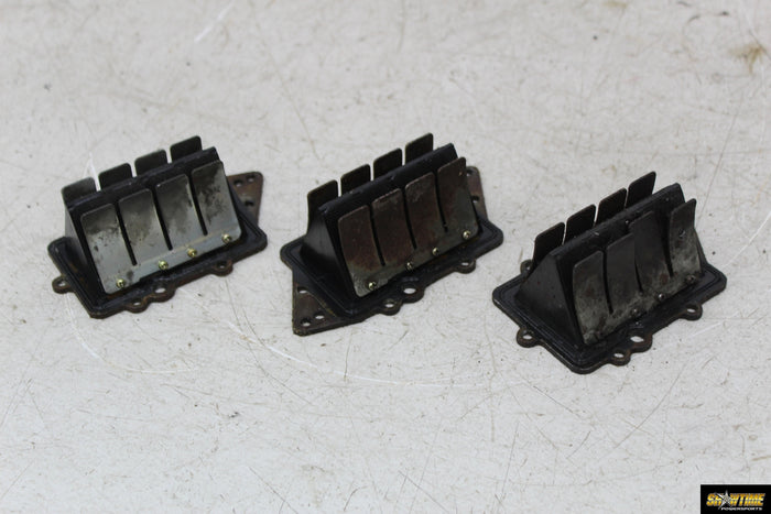 00 YAMAHA WAVERUNNER GP1200 REED VALVE CAGE SET
