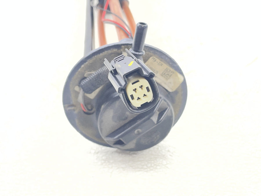 25-26 HARLEY-DAVIDSON NIGHTSTER RH975 FUEL GAS PUMP 61200075