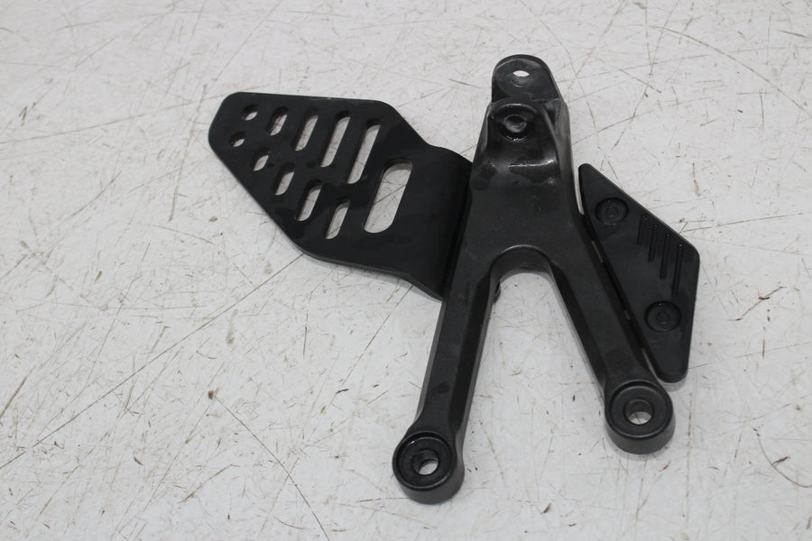 17-20 YAMAHA YZF R6 LEFT REARSET REAR SET FOOT PEG BRACKET MOUNT W SHIFTER