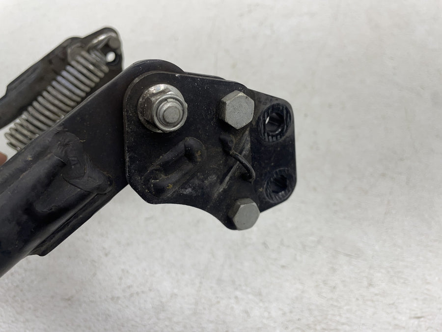 06-15 YAMAHA FZ1 CENTER MAIN STAND