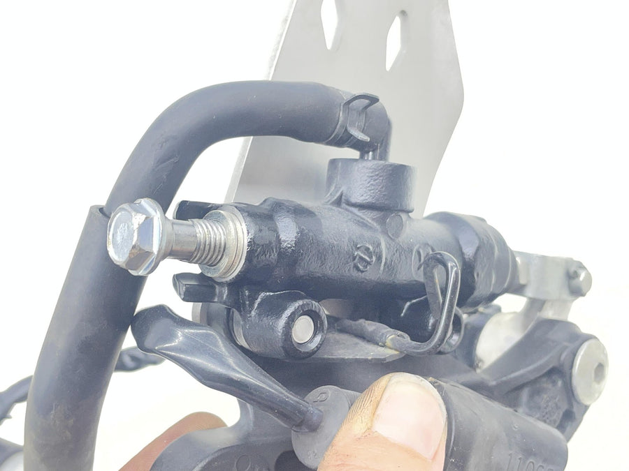 19-23 KAWASAKI NINJA ZX6R ZX636 RIGHT REARSET REAR SET FOOT PEG BRAKE MASTER