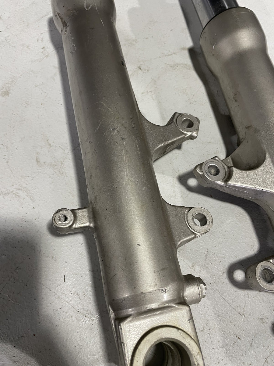 97-00 SUZUKI GSXR600 FRONT FORKS SHOCK SUSPENSION SET PAIR