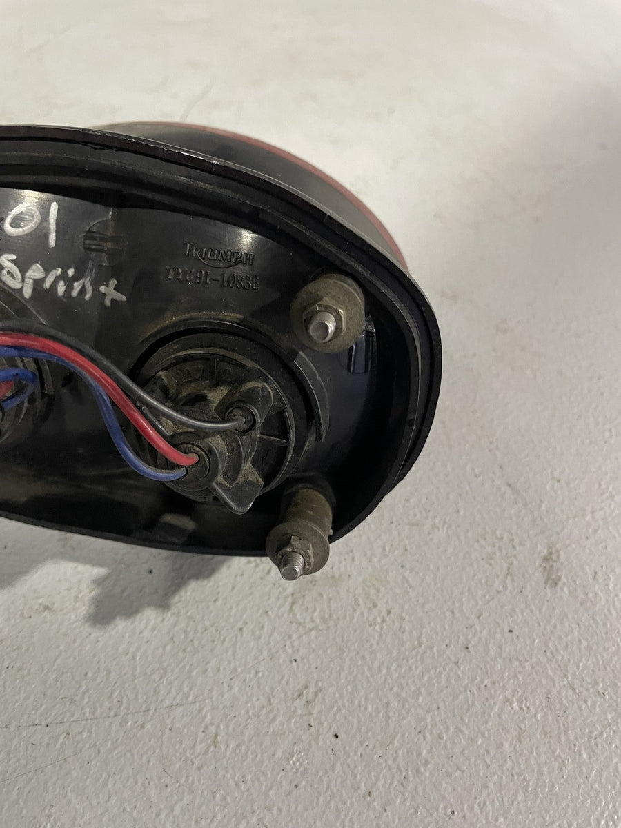 2001 TRIUMPH SPRINT RS REAR TAIL TAILLIGHT BACK BRAKE LIGHT