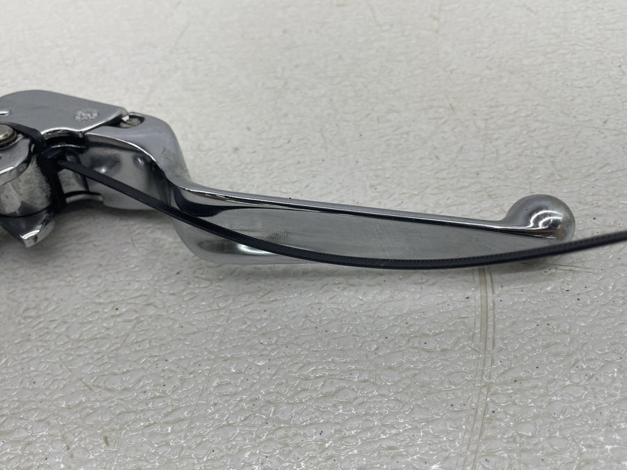 24-26 HARLEY-DAVIDSON ROAD GLIDE FLTRX 117CI M8 CHROME CLUTCH LEVER PERCH MOUNT