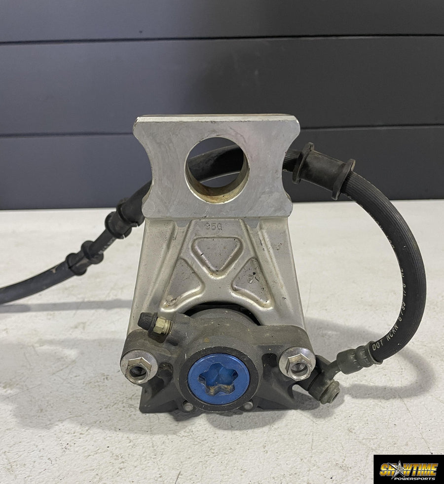 00-01 YAMAHA YZF R1 REAR BACK BRAKE CALIPER W MOUNT BRACKET