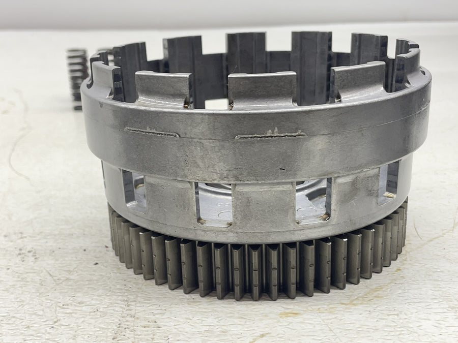 21-24 DUCATI SUPERSPORT 950 S CLUTCH BASKET HUB PRESSURE PLATE ASSEMBLY
