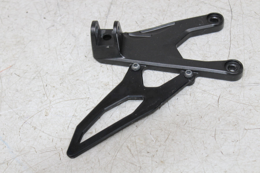 15-19 YAMAHA YZF R1 LEFT REARSET REAR SET DRIVER FOOT PEG REST BRACKET MOUNT