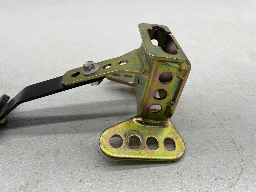 17-23 HARLEY-DAVIDSON ELECTRA GLIDE ULTRA LIMITED FLHTK BACKREST MOUNT BRACKET