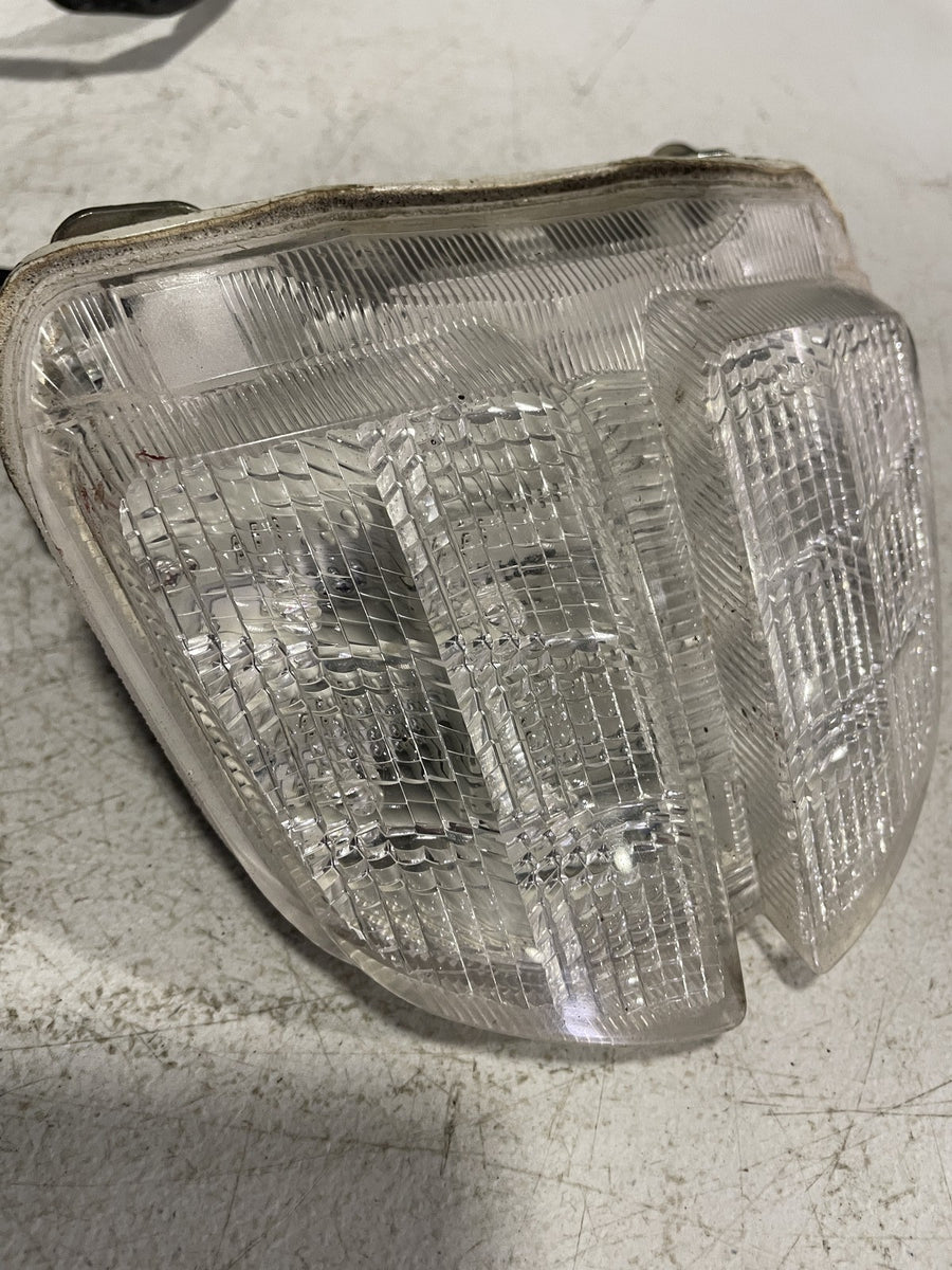 06-07 SUZUKI GSXR600 REAR TAIL TAILLIGHT BACK BRAKE LIGHT 35710-01H30