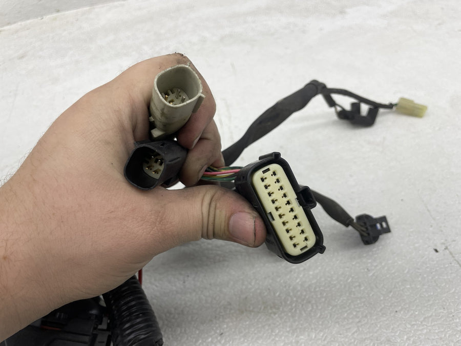 13 HARLEY-DAVIDSON ROAD GLIDE CVO CUSTOM FLTRXSE2 MAIN ENGINE WIRING HARNESS