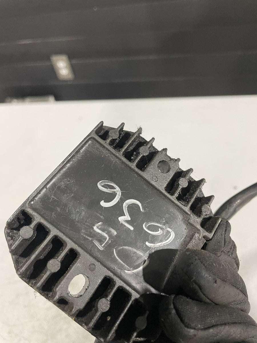 05-06 KAWASAKI NINJA ZX6R ZX636C RECTIFIER VOLTAGE REGULATOR