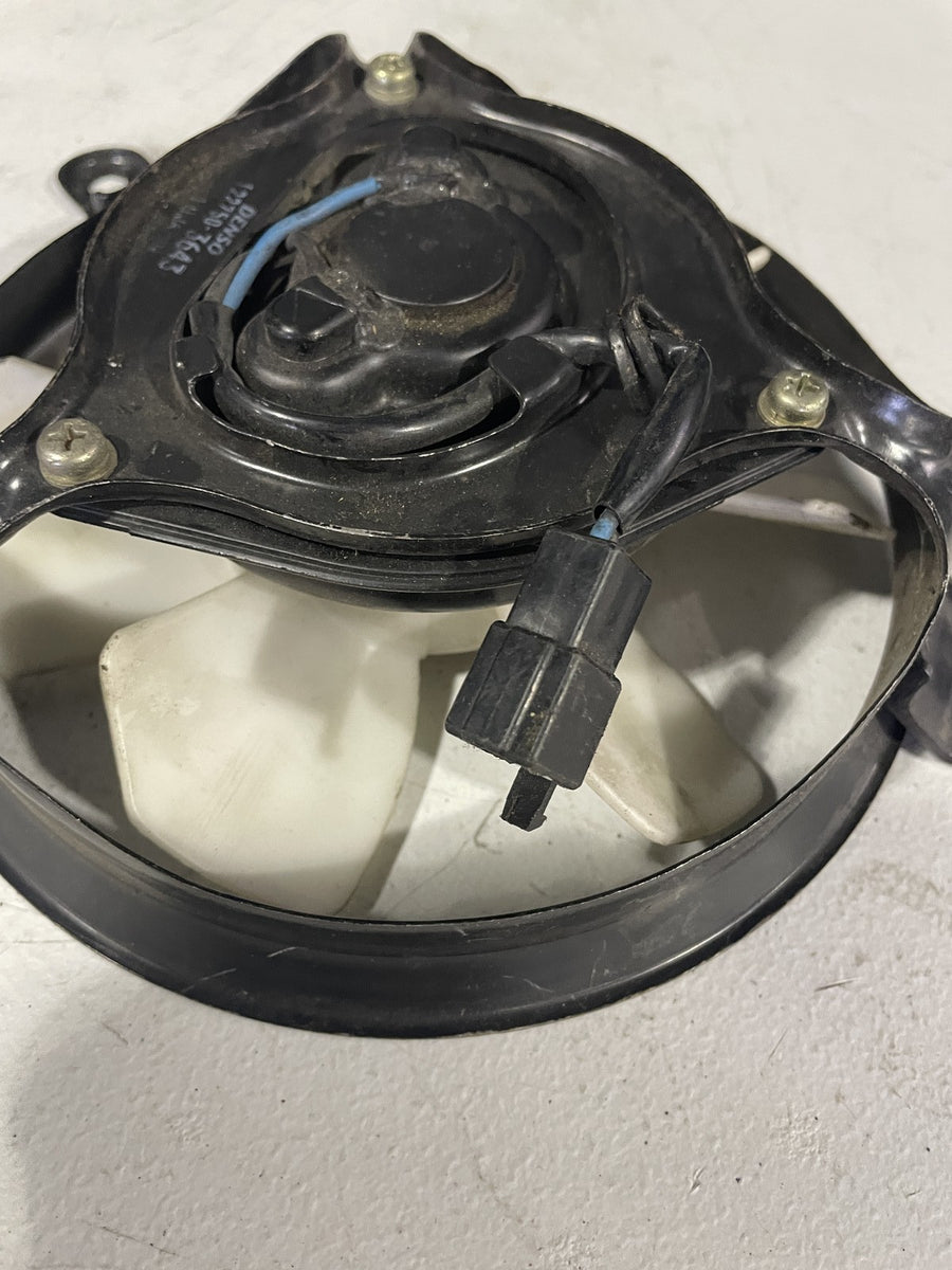 99-04 TRIUMPH SPRINT ST 955 ENGINE RADIATOR COOLING FAN