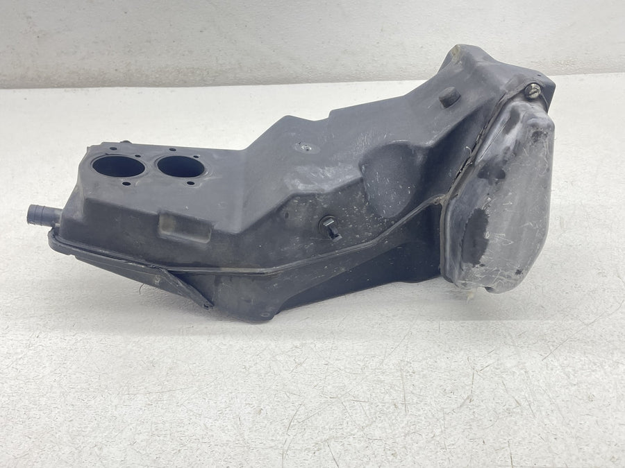 04-06 VICTORY KINGPIN AIRBOX AIR INTAKE FILTER BOX 1013720