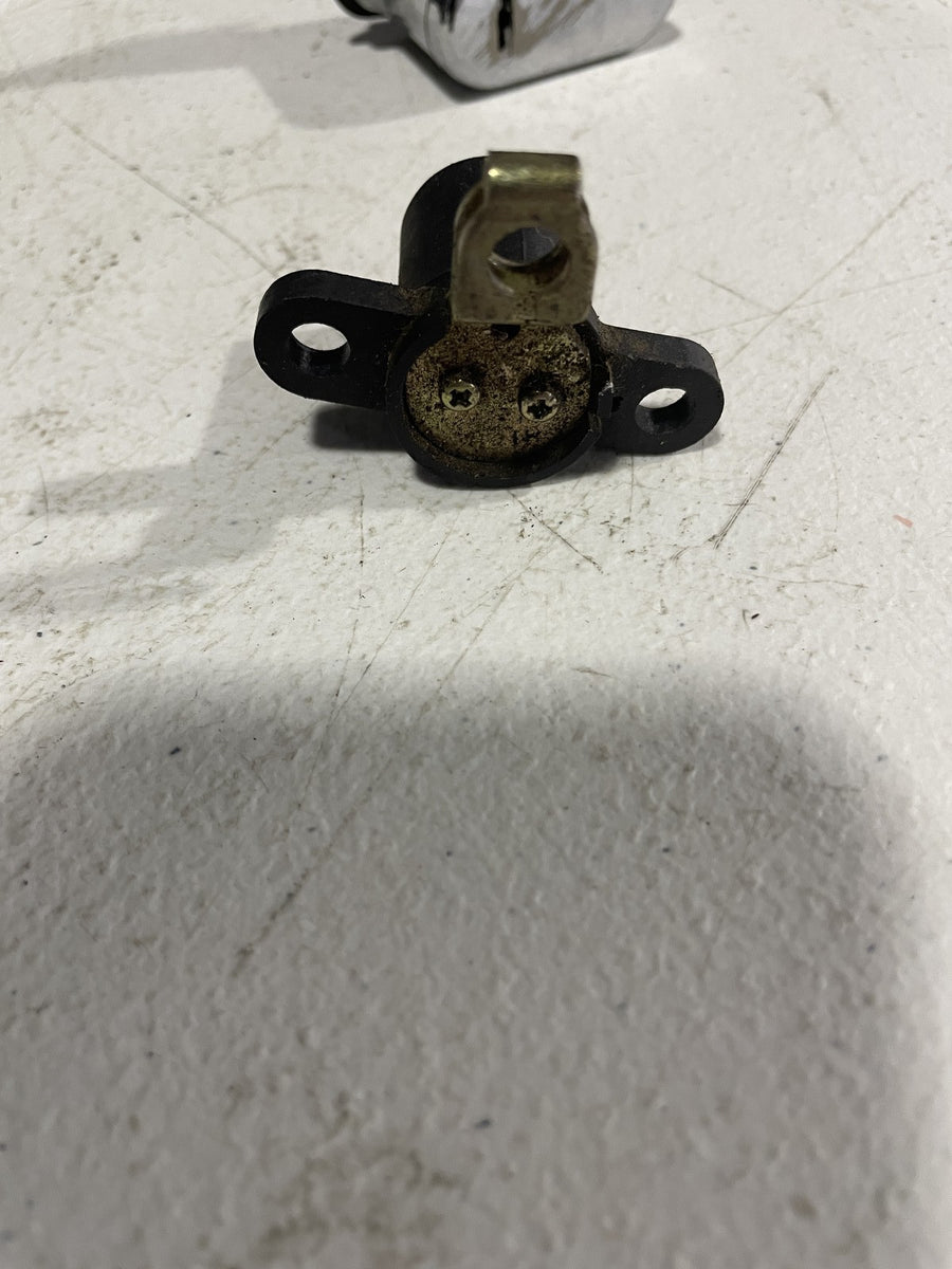 99-02 YAMAHA YZF R6 IGNITION LOCK SET W/ GAS CAP AND SEAT LOCK NO KEY