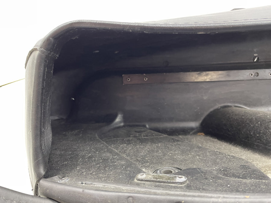 07-11 HARLEY-DAVIDSON ROAD KING CLASSIC FLHRC LEATHER SADDLEBAGS STORAGE PAIR