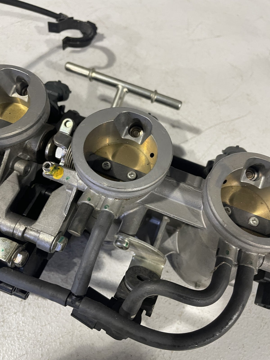 07-08 KAWASAKI NINJA ZX6R THROTTLE BODY BODIES FUEL INJECTORS TPS STVA